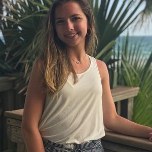 Meet your Posher, Abby